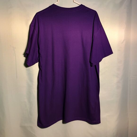 Bold Purple “No Expectations ” Graphic T-Shirt – Empowerment Tee - Picture 4 of 4